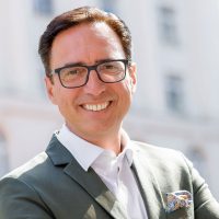 Werner Panhauser Vorstand Vertrieb & Marketing