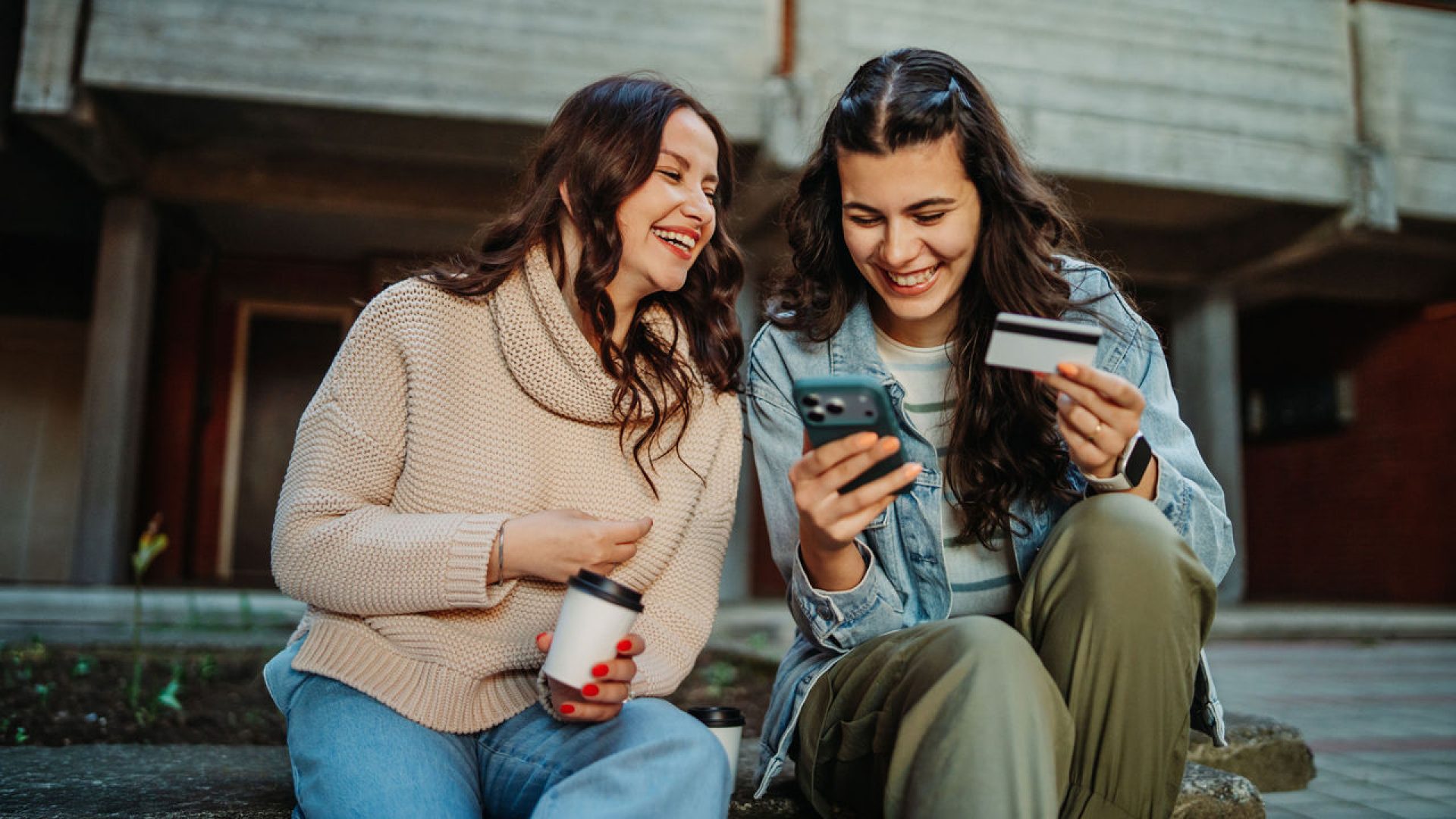 Black Friday: So erkennen Sie Fake-Shops und Online-Betrug