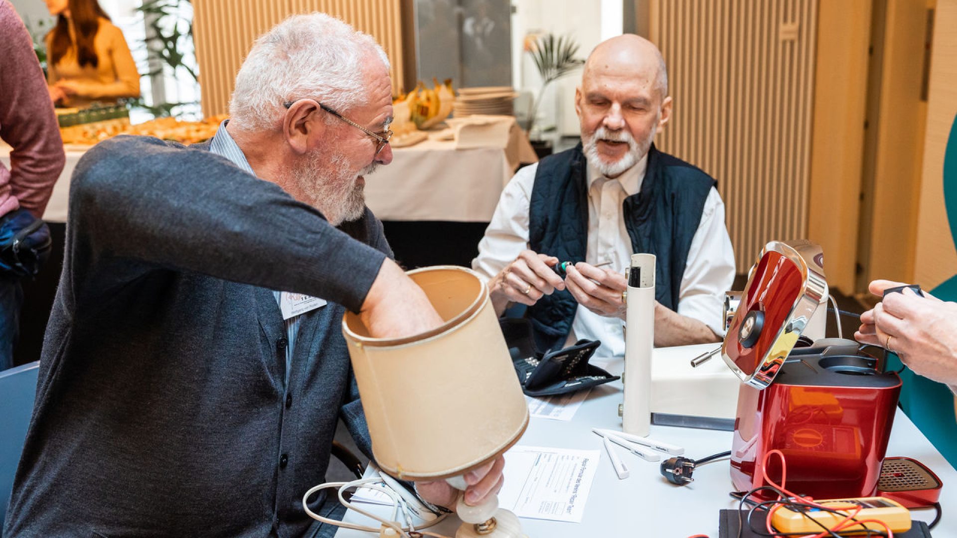 Sophisticated_Pictures_Helvetia_Repair_Cafe_012