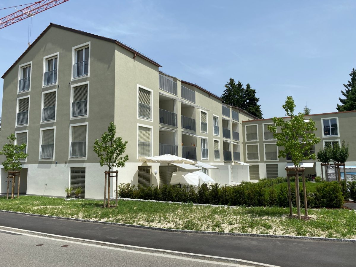 28703 – Reinach (AG)