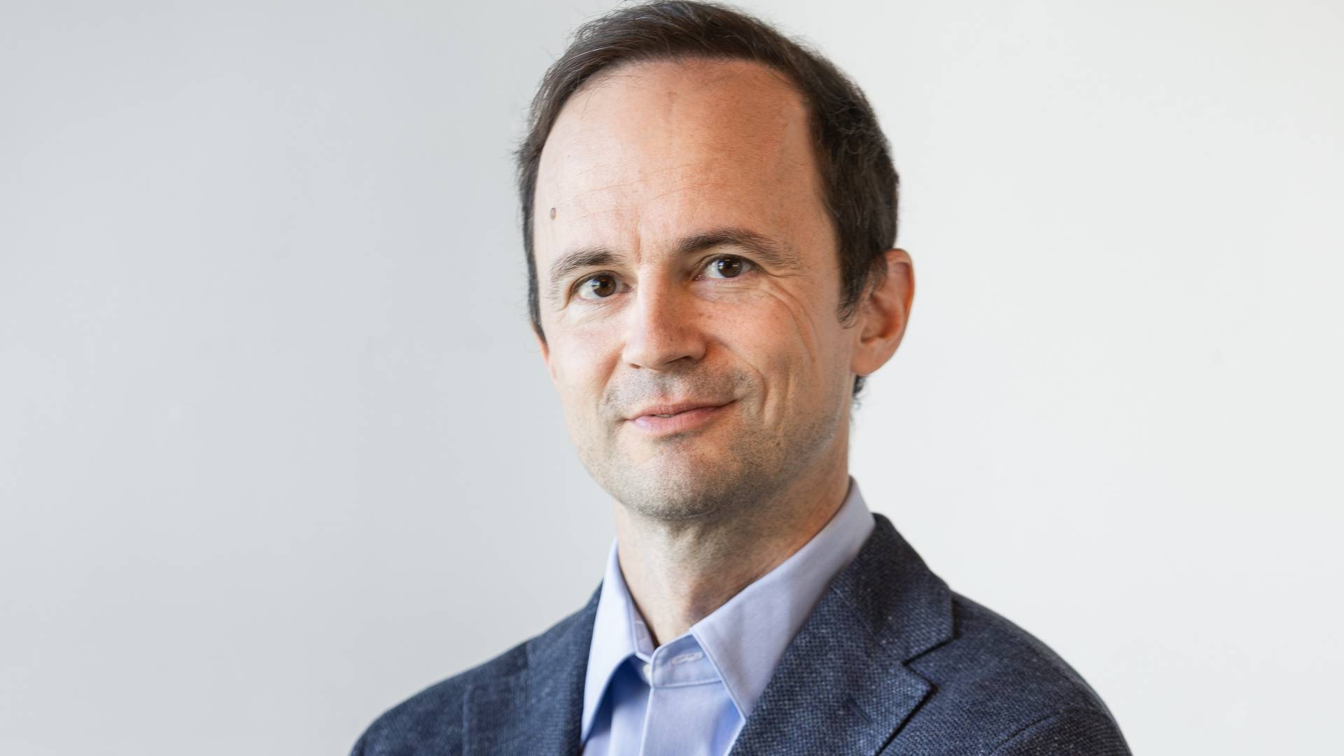 dennis_giavina_helvetia.jpg